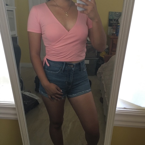 Forever 21 Tops - Forever 21 crop top